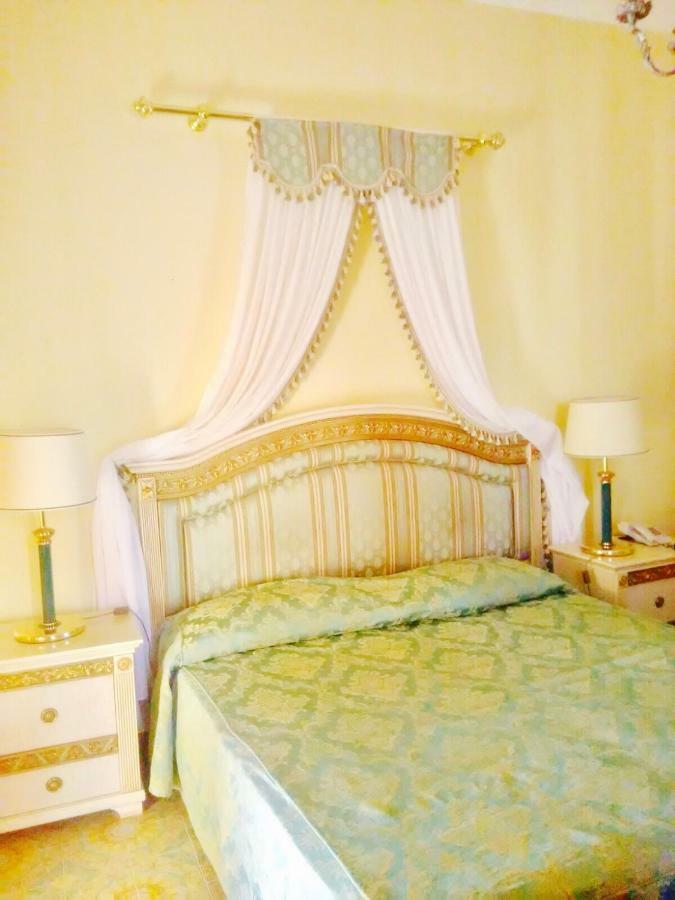Hotel Villa Riis Taormina Luaran gambar
